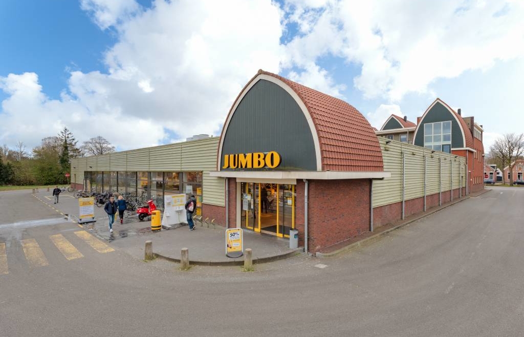 Supermarkt Jumbo & bovenwoningen in Stadskanaal